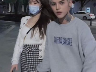 殷世航甜蜜回应求婚：爱情故事再续新篇