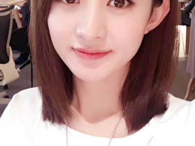 赵丽颖演绎纪梵希时尚传奇